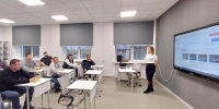 Папы учащихся первой школы поучаствовали в мастер-классе по изготовлению степновских булочек - Советский район