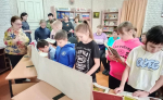 Сотрудники муниципальной библиотеки в р.п.Советское провели час патриотизма «Запомни это имя -  Сталинград»