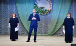 Сотрудники клубной системы администрации района подготовили и провели торжественное мероприятие ко Дню работников бытового обслуживания и жилищно-коммунального хозяйства