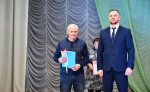 Сотрудники клубной системы администрации района подготовили и провели торжественное мероприятие ко Дню работников бытового обслуживания и жилищно-коммунального хозяйства