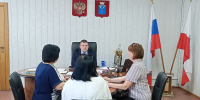 Глава района Фёдор Калмыков провел очередной прием граждан по личным вопросам - Советский район