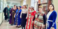 Сотрудники библиотечной системы администрации района подготовили увлекательную экскурсию для представителей национальных центров Советского СДК - Советский район