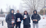 В рамках работы управления образования администрации района проведена акция "Весна, цветы и комплименты"