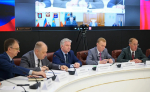 Губернатор Саратовской области Роман Бусаргин провел постоянно действующее совещание с зампредами правительства, министрами и руководителями ведомств, а также главами районов