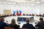 Губернатор Роман Бусаргин провел постоянно действующее совещание с заместителями председателя правительства, министрами, а также главами районов